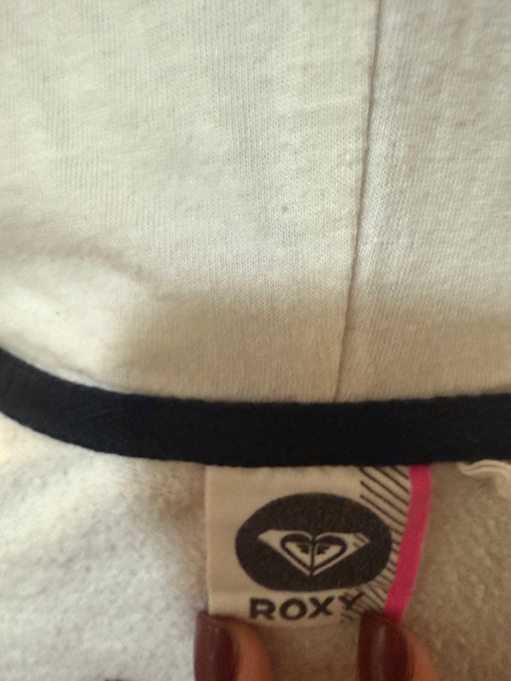 Roxy Women's White Zip-Up Hoodie with Hood and Front Pockets - Picture 3 of 5